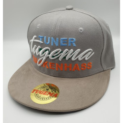 tugema Snapback Nr. 7 – Alcantara Schild Tuner gegen Markenhass | Limitiert